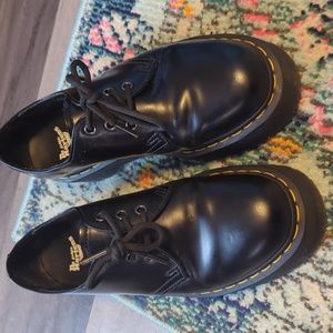 Dr martens 1461 quad size 8 US / 39 EU